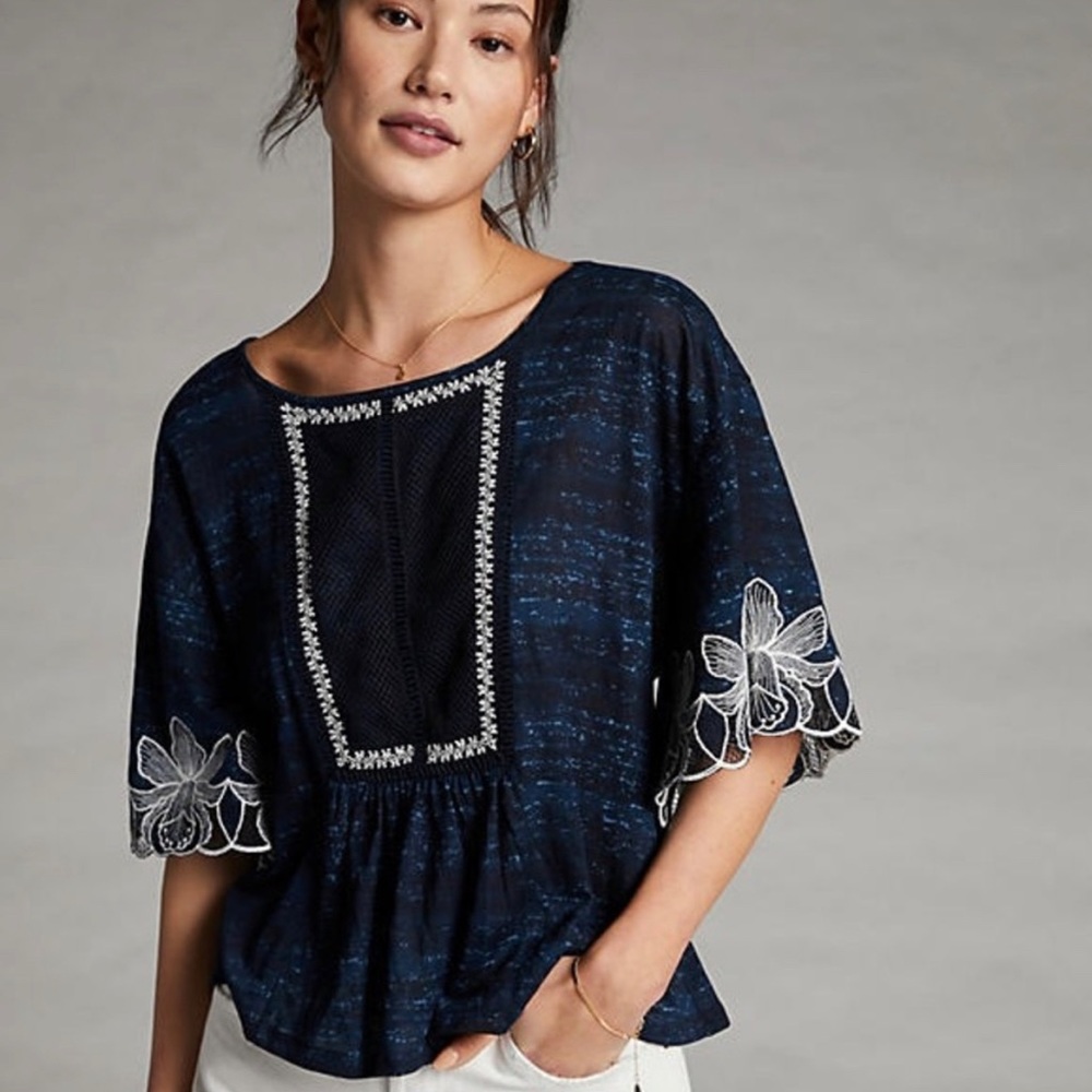 NWOT - Anthropologie Pilcro Orchid Embroidered Boho Top